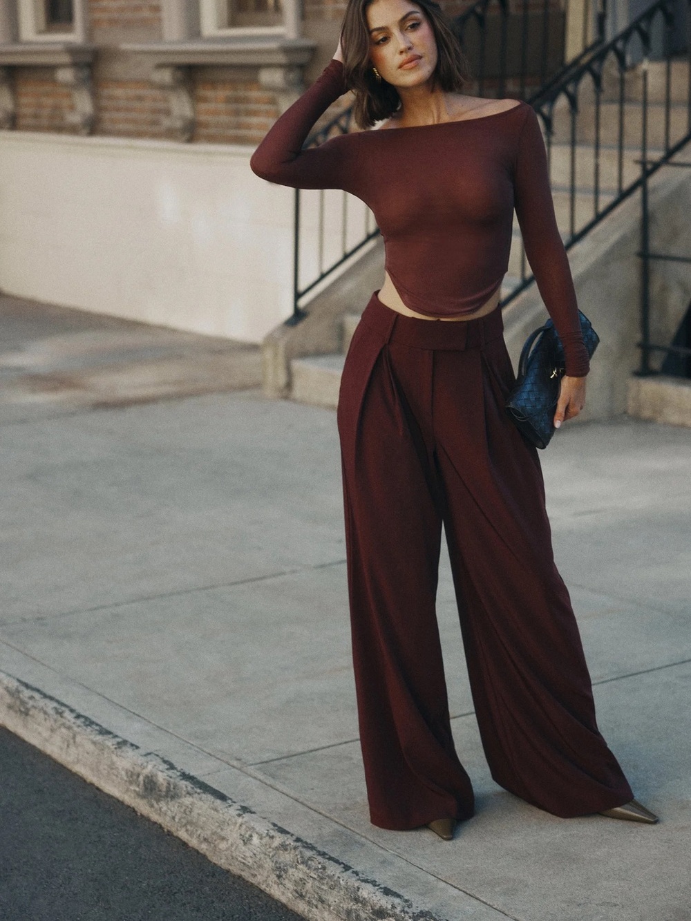 Meshki Wide-Leg High-Waist Trousers in Burgundy